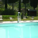 Elegant In Tuscany *